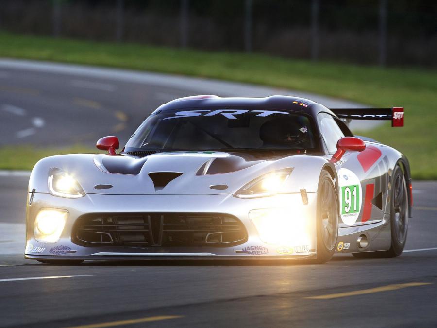  Dodge Viper SRT GTS-R 2012 года  (фото 11 из 23)